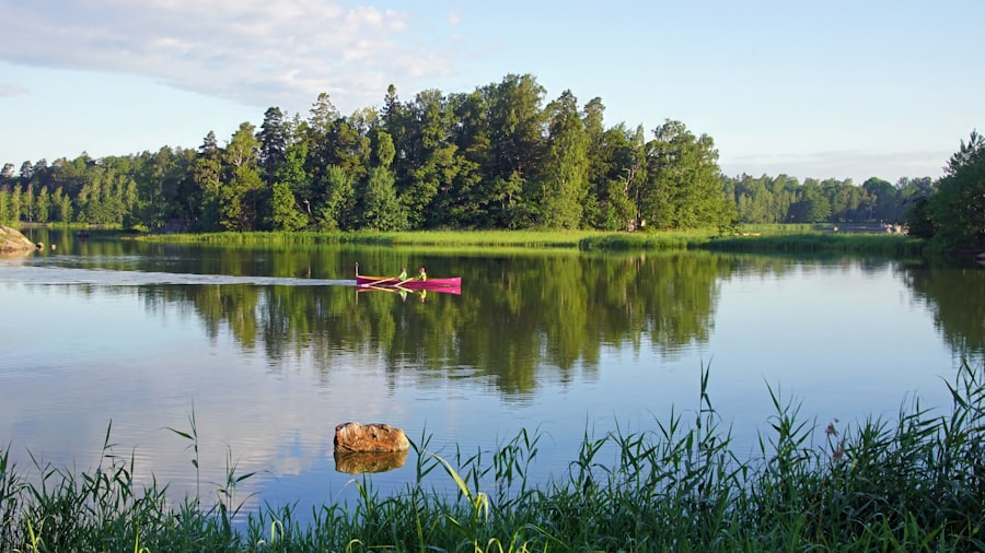 fishing with float in lakes and reservoirs