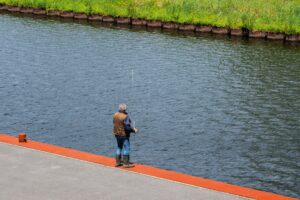 Técnicas de pesca para especies migratorias en alta mar.