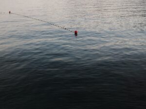 Pesca con líneas trenzadas en mares profundos.