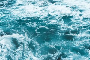 Mar de fondo vs. mar de viento